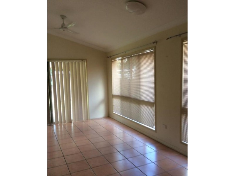 49 Southern Cross Circuit, Douglas QLD 4814