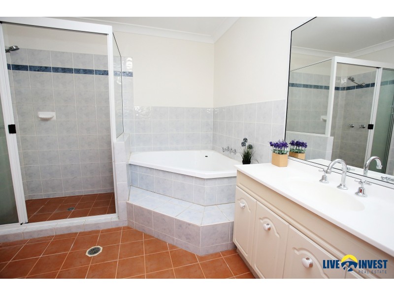 23 Blue Lake Court, Kirwan QLD 4817