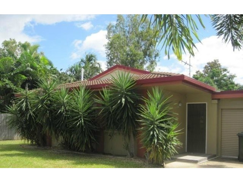 18 Emerald Street, Kirwan QLD 4817