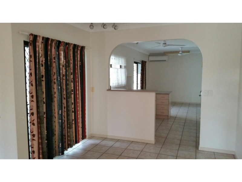 10 Jondaryn Court, Annandale QLD 4814