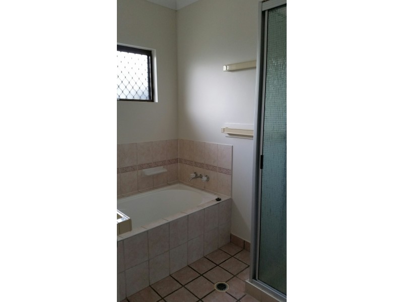 10 Jondaryn Court, Annandale QLD 4814