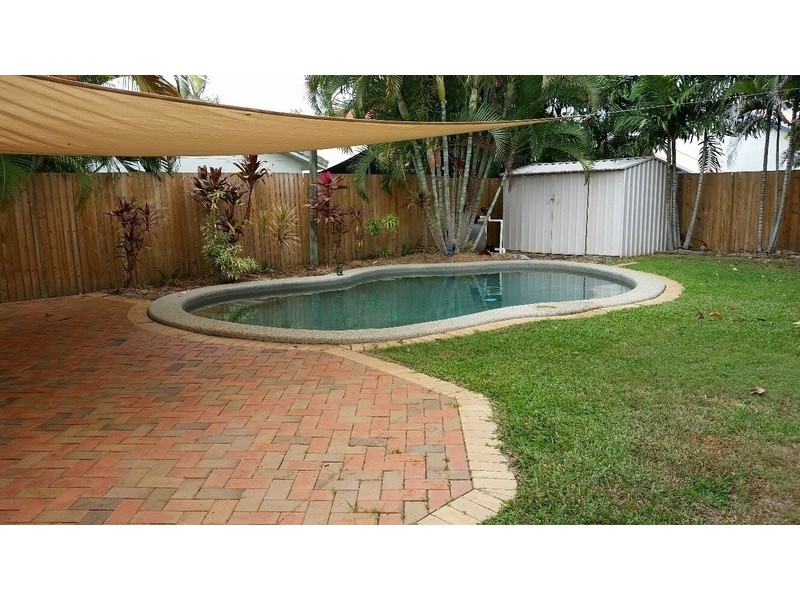 17 Scholars Place, Douglas QLD 4814