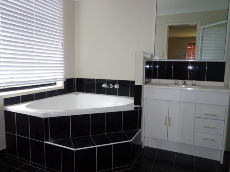 14 Jacana Crescent, Condon QLD 4815