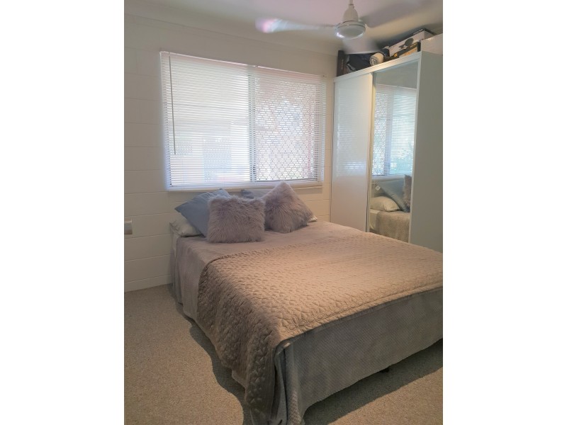 24 Salisbury Crescent, Kirwan QLD 4817