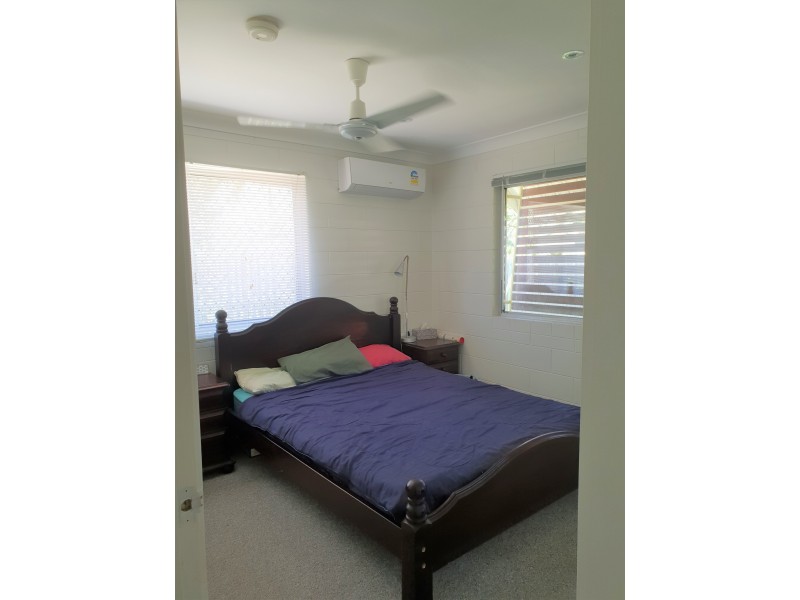 24 Salisbury Crescent, Kirwan QLD 4817