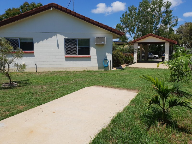 24 Salisbury Crescent, Kirwan QLD 4817