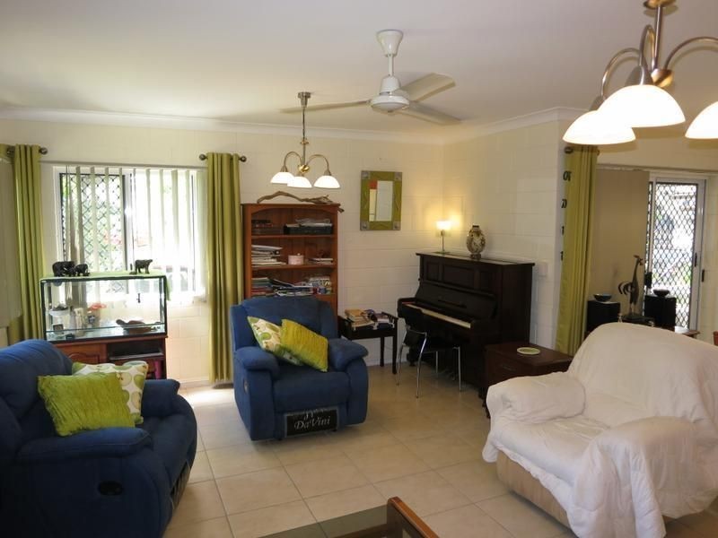 24 Hutchins Street, Heatley QLD 4814