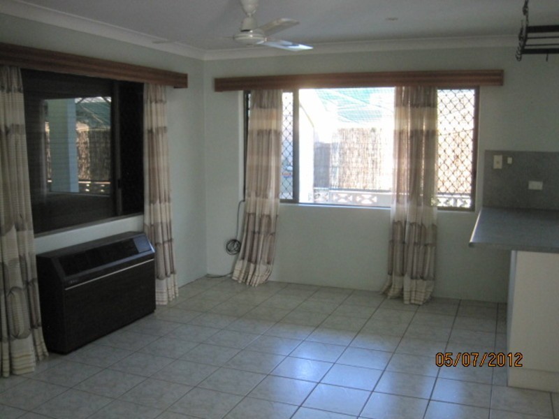 17 Watt Street, Wulguru QLD 4811