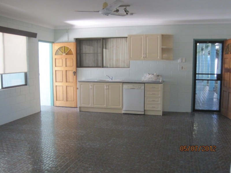 17 Watt Street, Wulguru QLD 4811