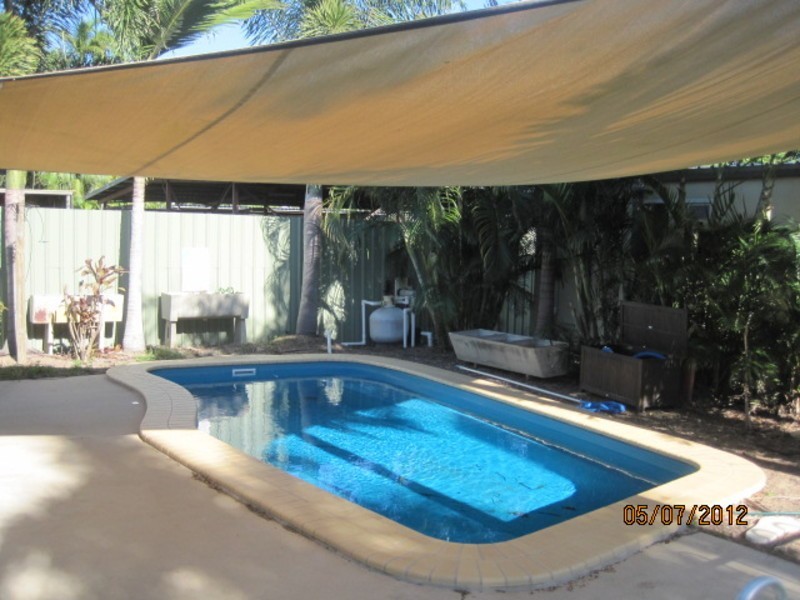 17 Watt Street, Wulguru QLD 4811