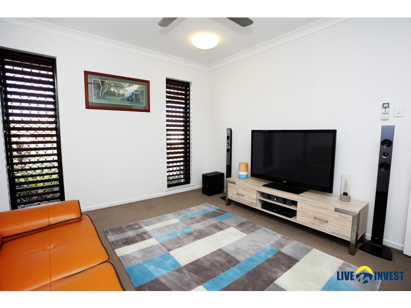 38 Bookara Gum Crescent, Mount Low QLD 4818