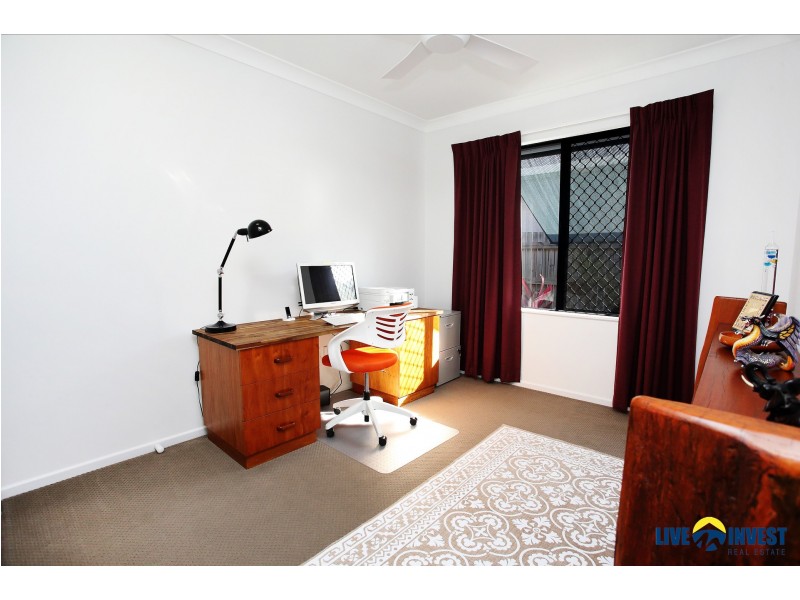 38 Bookara Gum Crescent, Mount Low QLD 4818