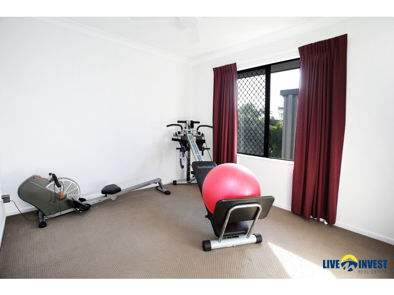 38 Bookara Gum Crescent, Mount Low QLD 4818