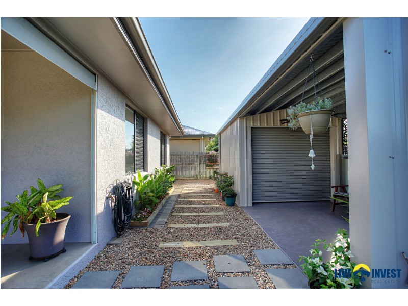 38 Bookara Gum Crescent, Mount Low QLD 4818