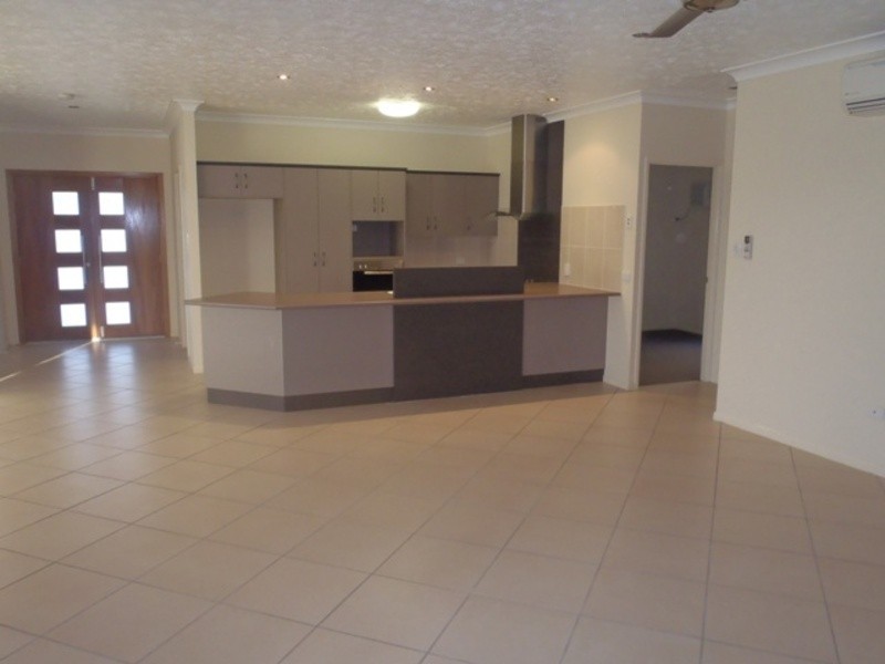 Mount Louisa QLD 4814