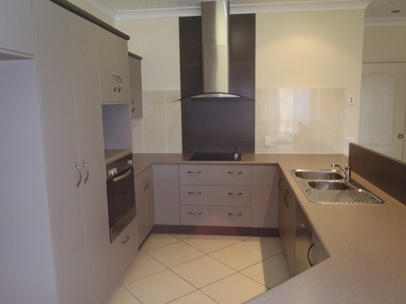 Mount Louisa QLD 4814