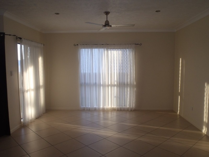 Mount Louisa QLD 4814