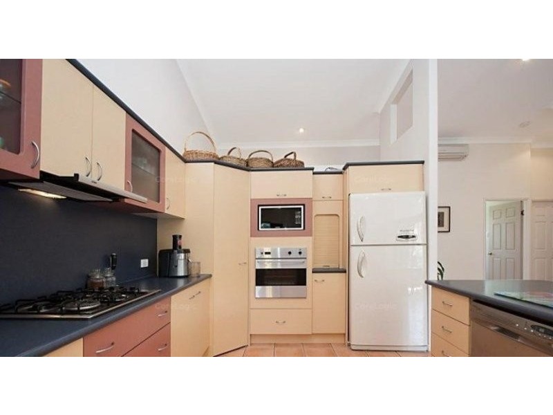 9 Scholars Place, Douglas QLD 4814