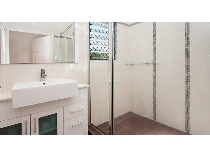 9 Scholars Place, Douglas QLD 4814