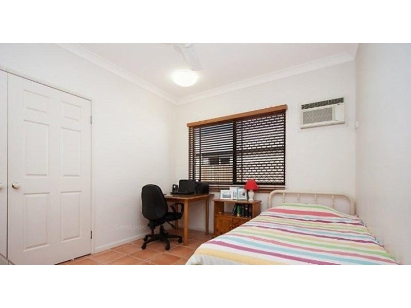 9 Scholars Place, Douglas QLD 4814