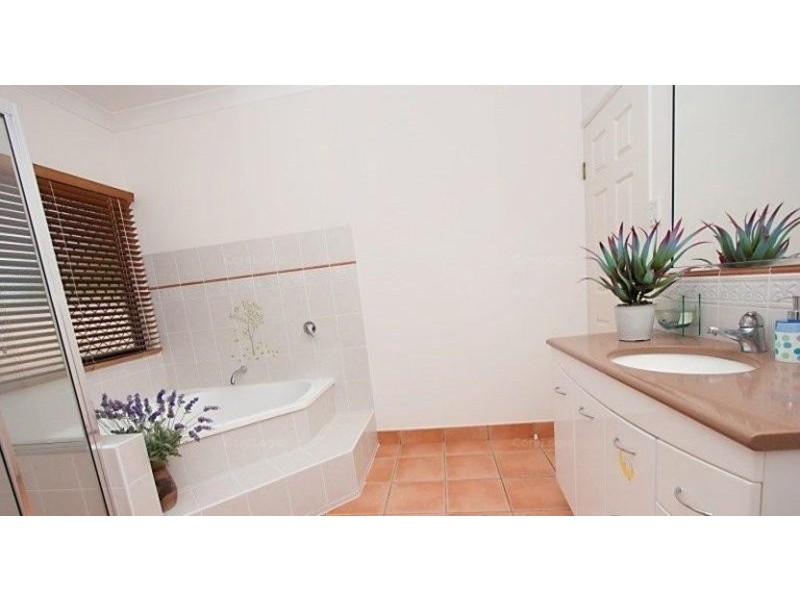 9 Scholars Place, Douglas QLD 4814