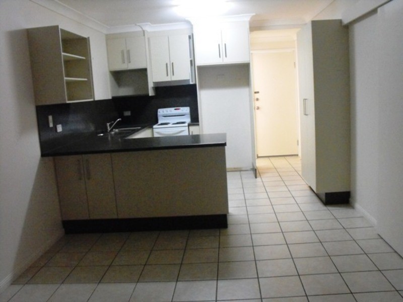 4/15 Lowth Street, Rosslea QLD 4812