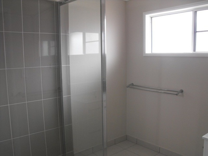 4/15 Lowth Street, Rosslea QLD 4812