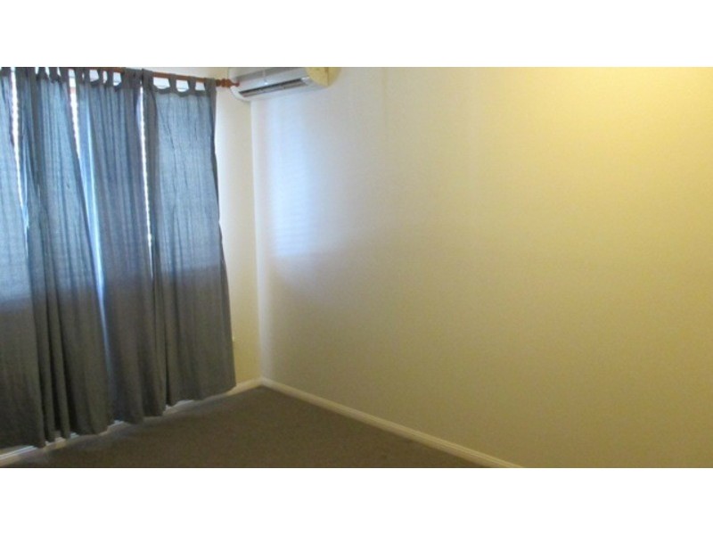 4/15 Lowth Street, Rosslea QLD 4812