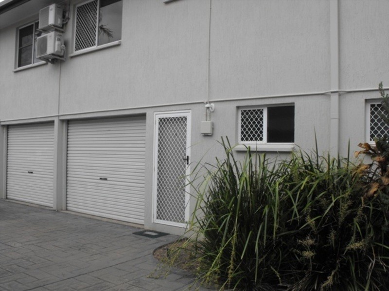 4/15 Lowth Street, Rosslea QLD 4812