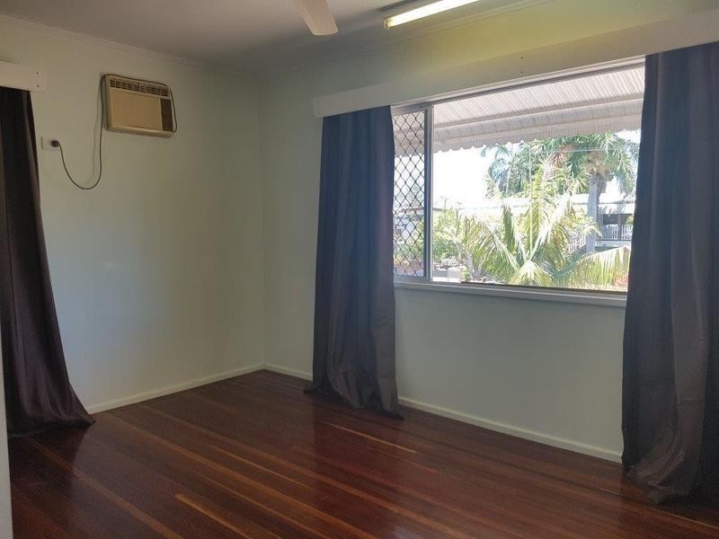 9 Kelso Street, Aitkenvale QLD 4814