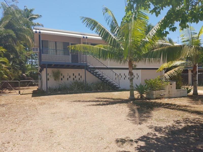 9 Kelso Street, Aitkenvale QLD 4814