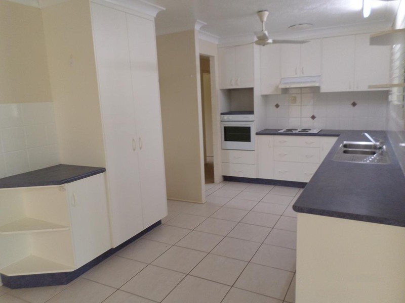 17 Camira Avenue, Cranbrook QLD 4814