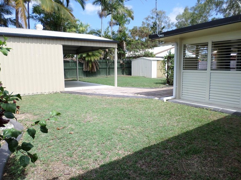 17 Camira Avenue, Cranbrook QLD 4814