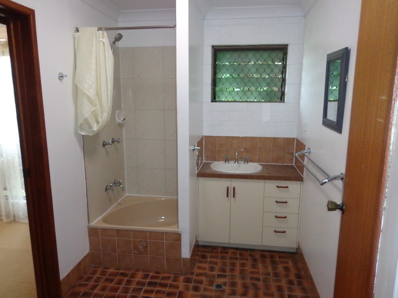 6/93 Bowen Road, Rosslea QLD 4812