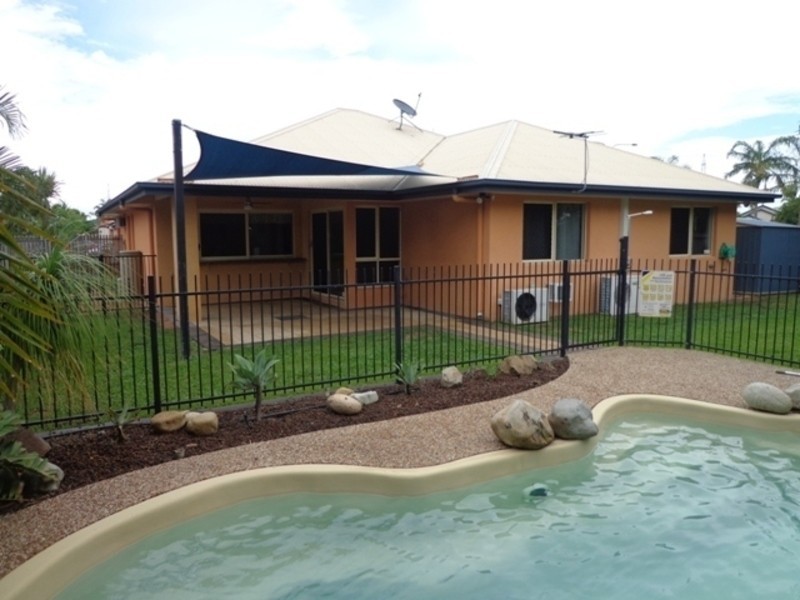 33 Burbank Way, Kirwan QLD 4817