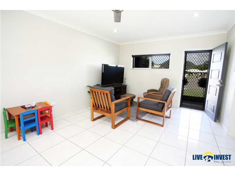 25 Wenlock Street, Rasmussen QLD 4815