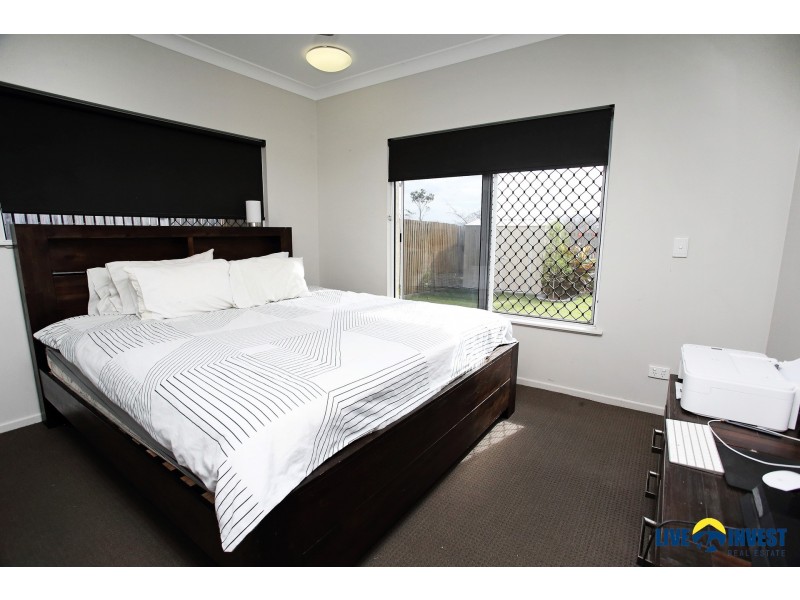 25 Wenlock Street, Rasmussen QLD 4815