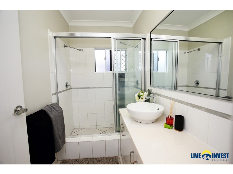 25 Wenlock Street, Rasmussen QLD 4815