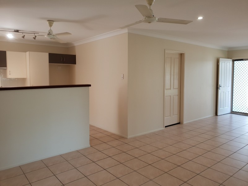 4/10 Renecol Avenue, Rasmussen QLD 4815