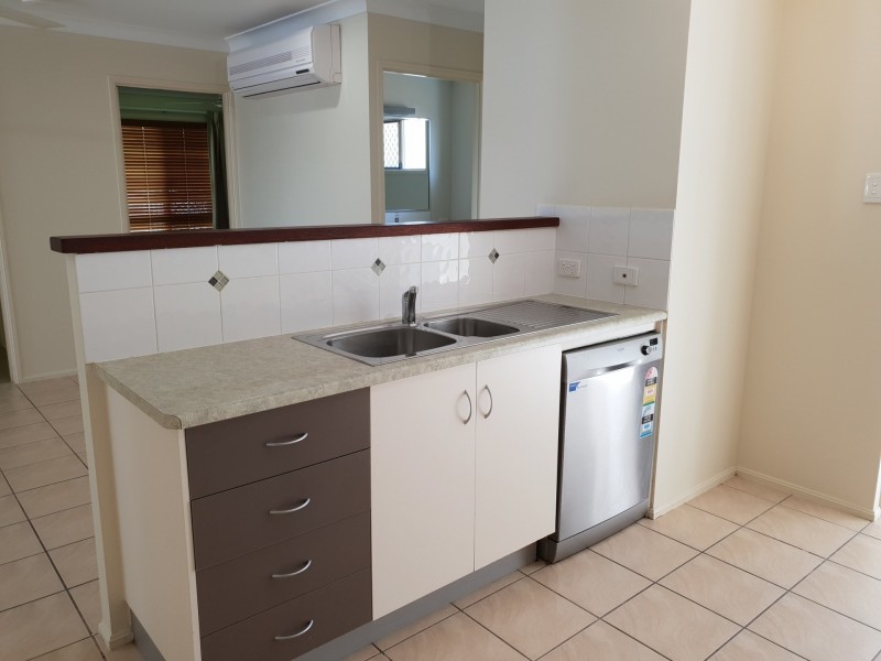 4/10 Renecol Avenue, Rasmussen QLD 4815
