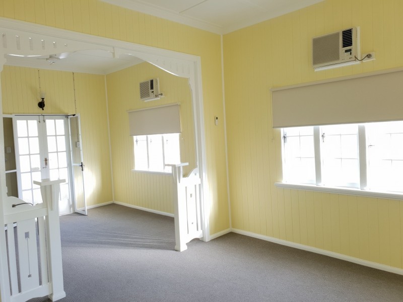 57 Kings Road, Pimlico QLD 4812