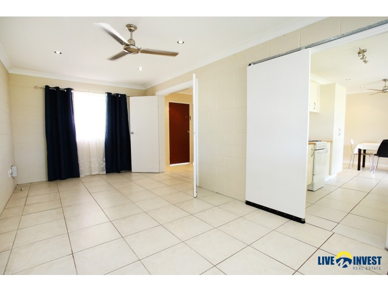 18 Julia Street, Kirwan QLD 4817