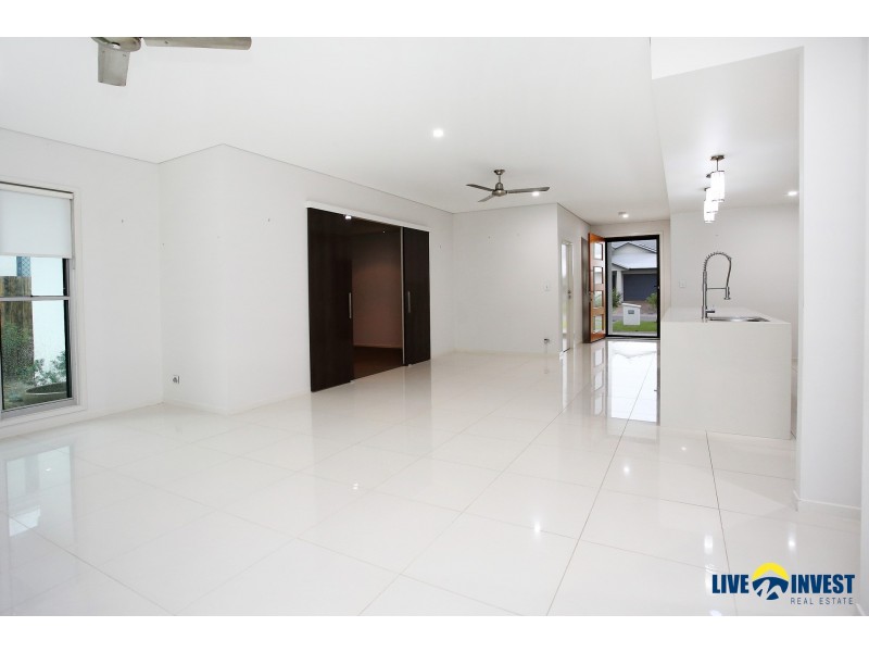 13 Browning Street, Mount Louisa QLD 4814