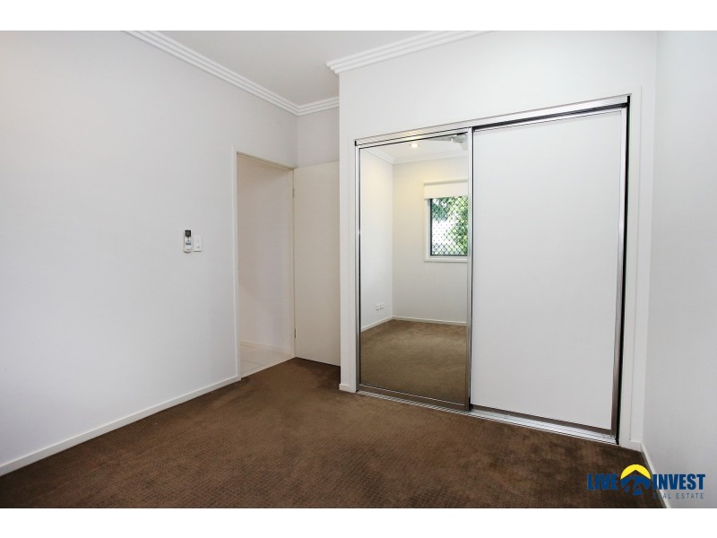 13 Browning Street, Mount Louisa QLD 4814