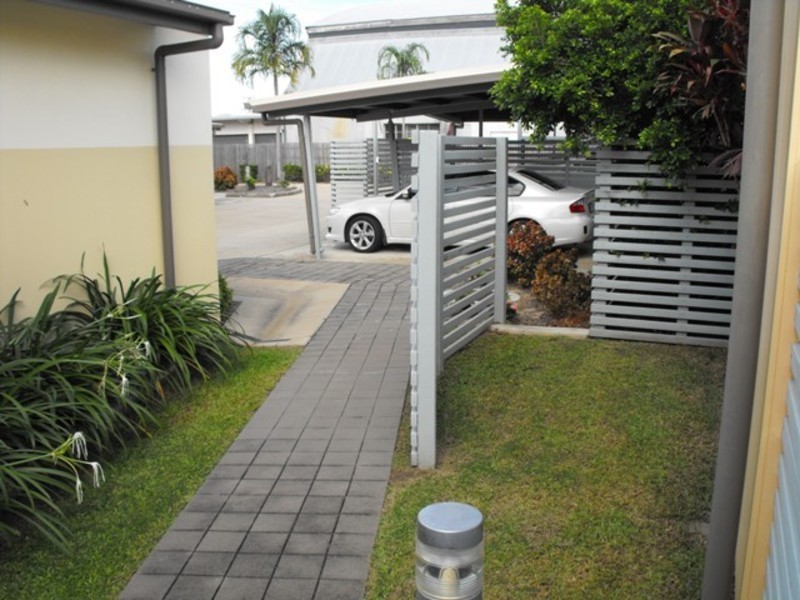 4/35 Meenan Street, Garbutt QLD 4814