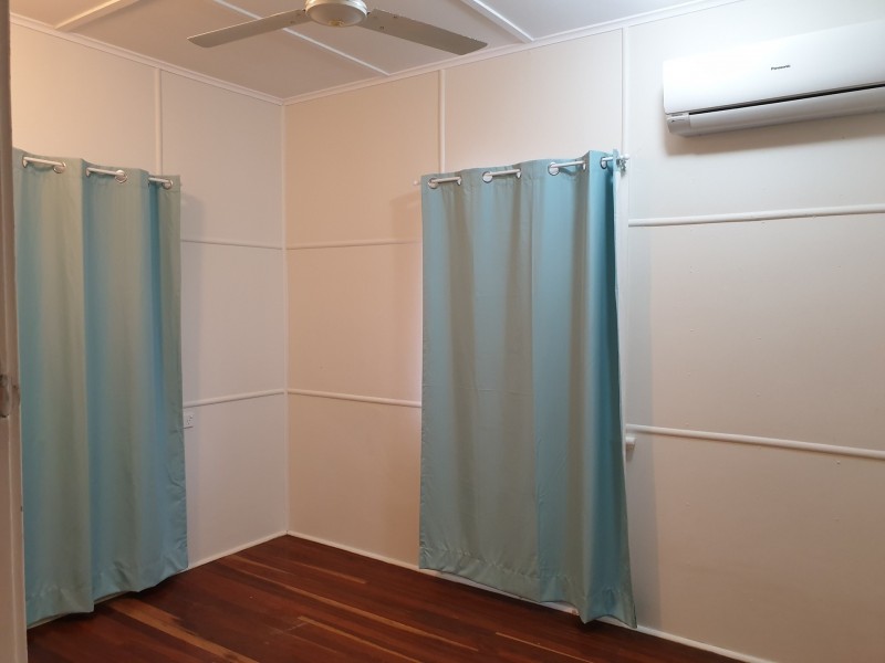 22 Haig Street, Pimlico QLD 4812