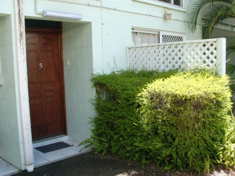 5/50 Park Street, Pimlico QLD 4812