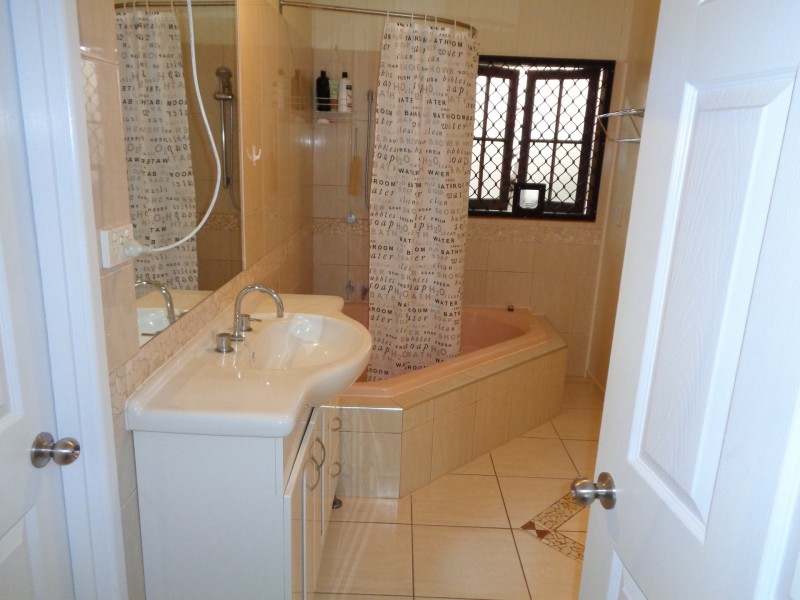 298 Stanley Street, North Ward QLD 4810