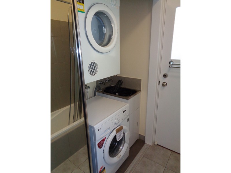 298 Stanley Street, North Ward QLD 4810