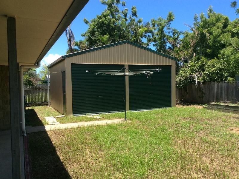 9 Dalkeith Crescent, Mount Louisa QLD 4814